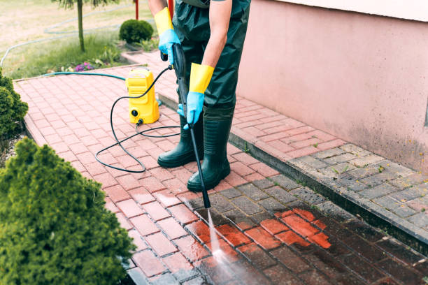 Professional Pressure Washing Services in Baker, MT
